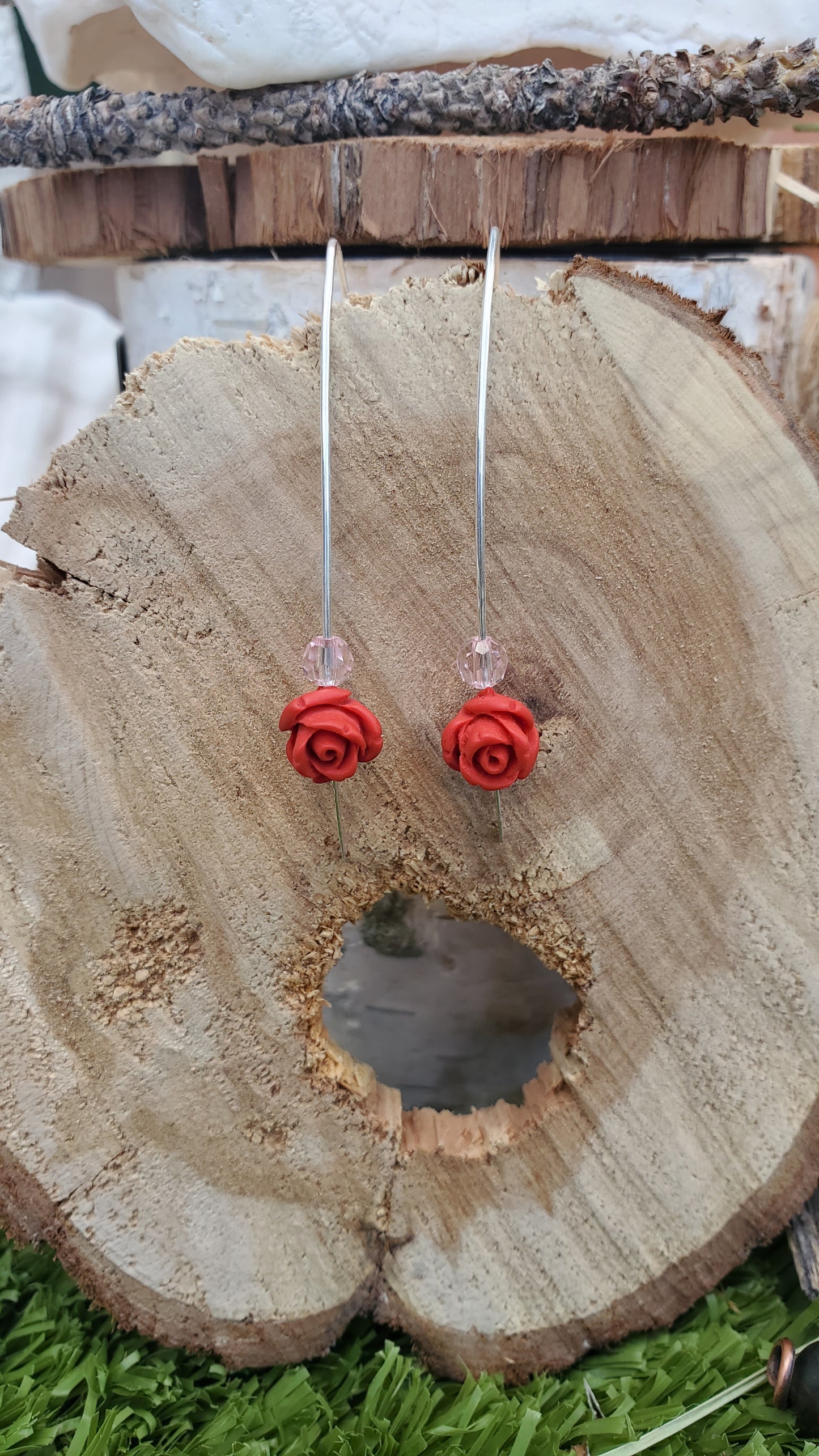 Cinnabar red rose with pink crystal
